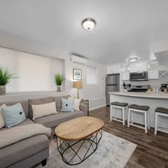 Cozy & Chic 2br Retreat In Mission Beach