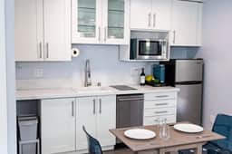 Charming Private Mission Bay Studio 1 - Image 3