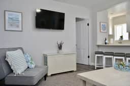 Lovely Mission Beach Retreat - Image 3
