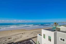 Panoramic Ocean View Huge Rooftop Deck  w/ Parking - Image 3