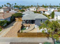 The Succulent House, Parking, Walk to Bay! - Image 5