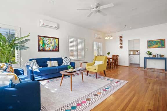 Light & Bright Spanish-Style Beauty, 3 min to Zoo! - Image 1