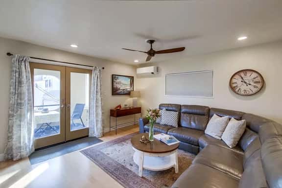 Sunny Mission Beach house, steps to Ocean & Bay! - Image 1