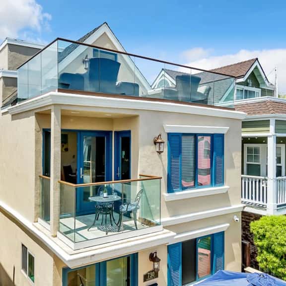 The Beach House at Mission Bay W/ Parking - Image 1