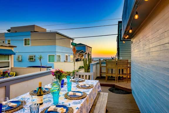 Incredible Location | Steps to Beach & Bay! - Image 5
