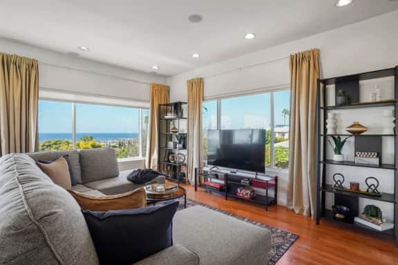 The Big Kahuna w/ Roof Top, Ocean Views - Image 5