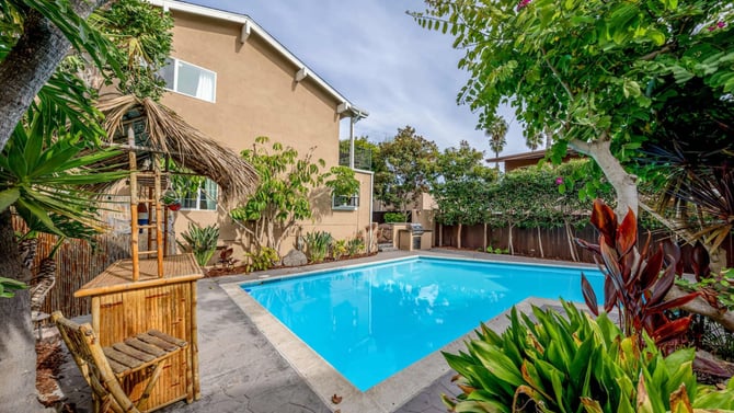 Private Pool